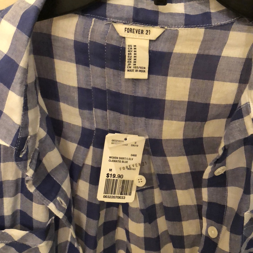 Blue gingham - Picture 2 of 3